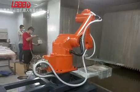 自動噴涂機(jī)器人